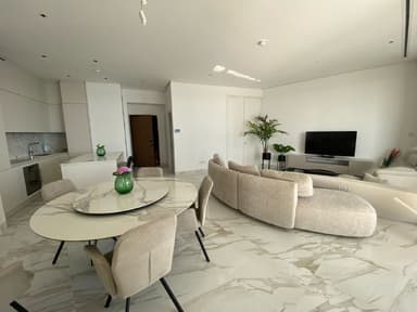 Аренда 3-х спальной квартиры в Лимасоле, 6200€/мес, панорамный вид на море
