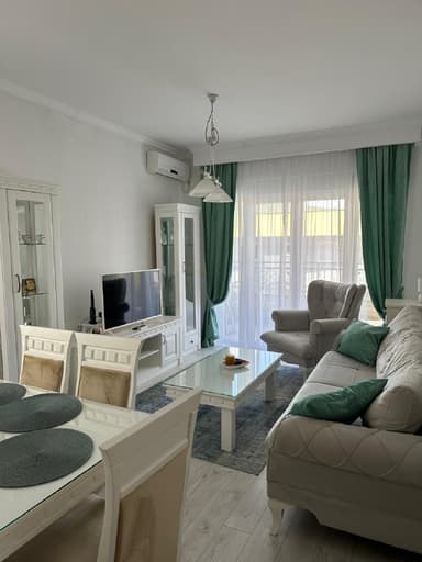 Квартира с 1 спальней и парковкой в Будве - 175,000 EUR