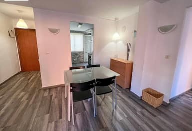 Краткосрочная аренда квартиры в Валенсии за 1100 EUR в месяц