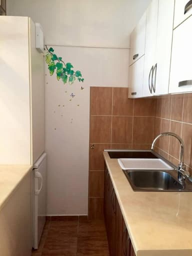 Студия в Баре, 74 000 EUR, близко к морю с террасой