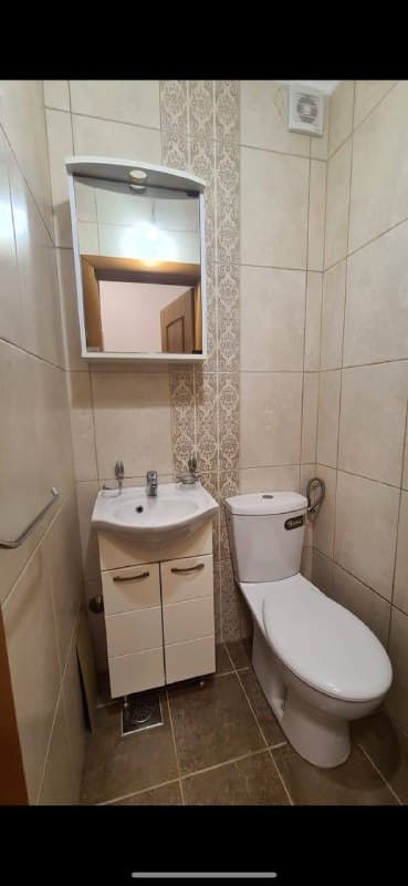 Просторная квартира в Тивате за 900 EUR в месяц - 100м2 с 2 санузлами и паркингом